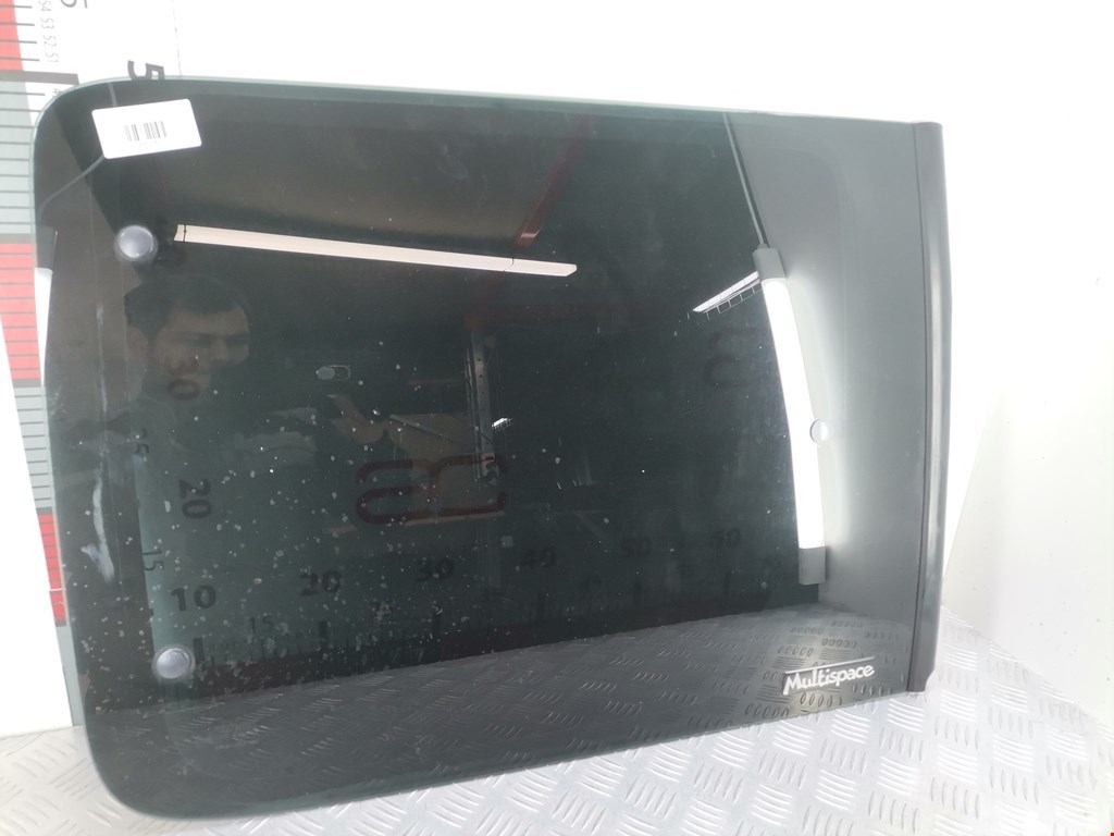 Стекло двери заднее левое CITROEN Berlingo 1996-2012