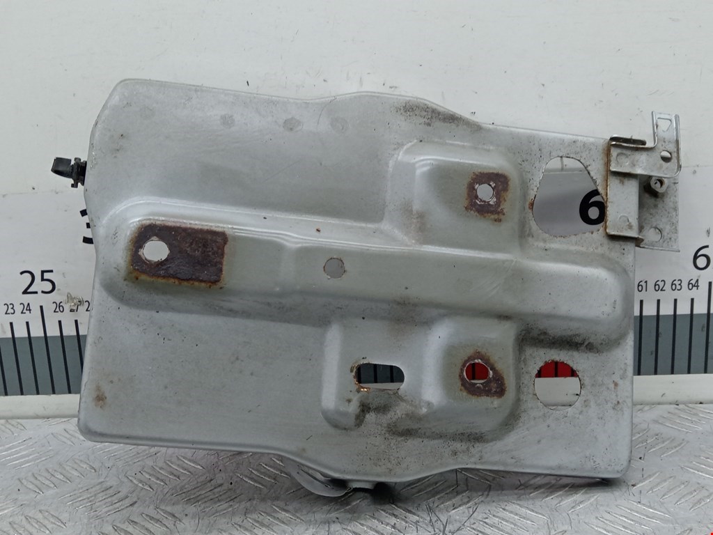 Крепление АКБ (корпус/подставка) MITSUBISHI Space Wagon N8,N9 1998-2004