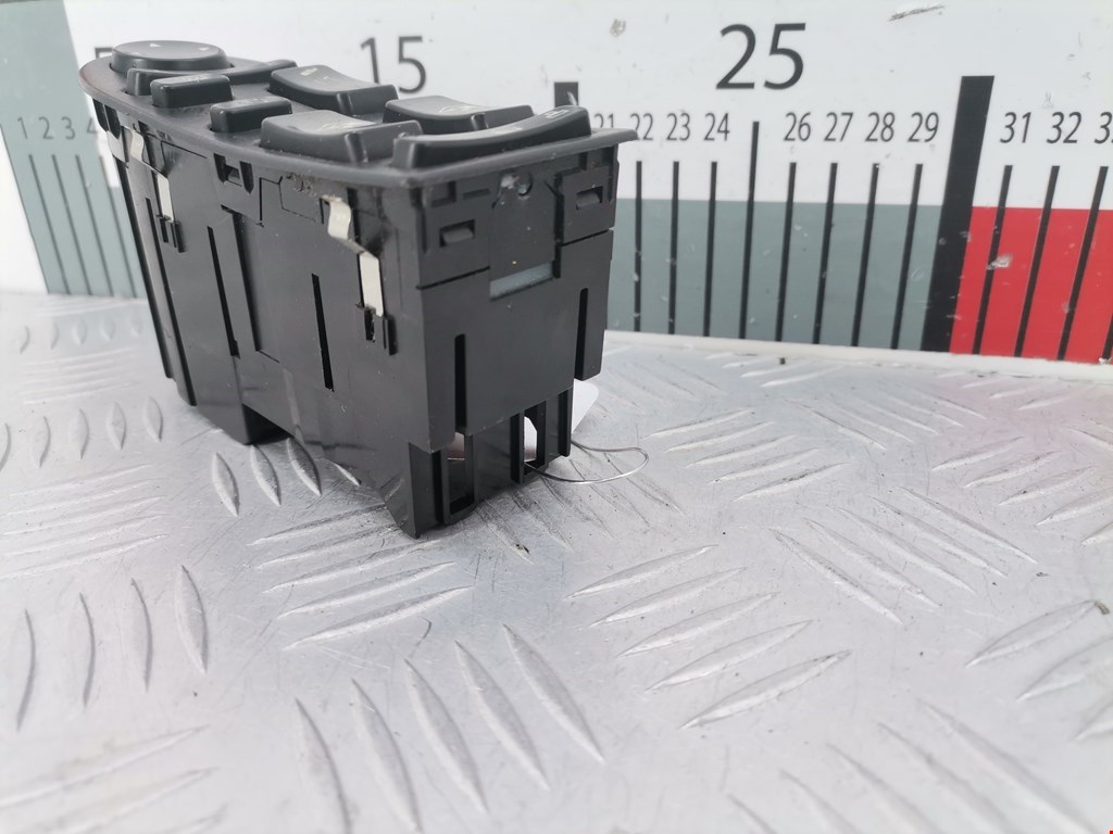 Блок управления стеклоподъемниками MAN TGM 2006-н.в.