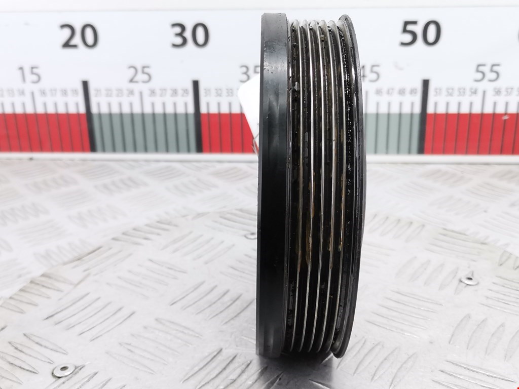 Шестерня коленвала (шкив) VOLKSWAGEN Passat B6 2005-2011