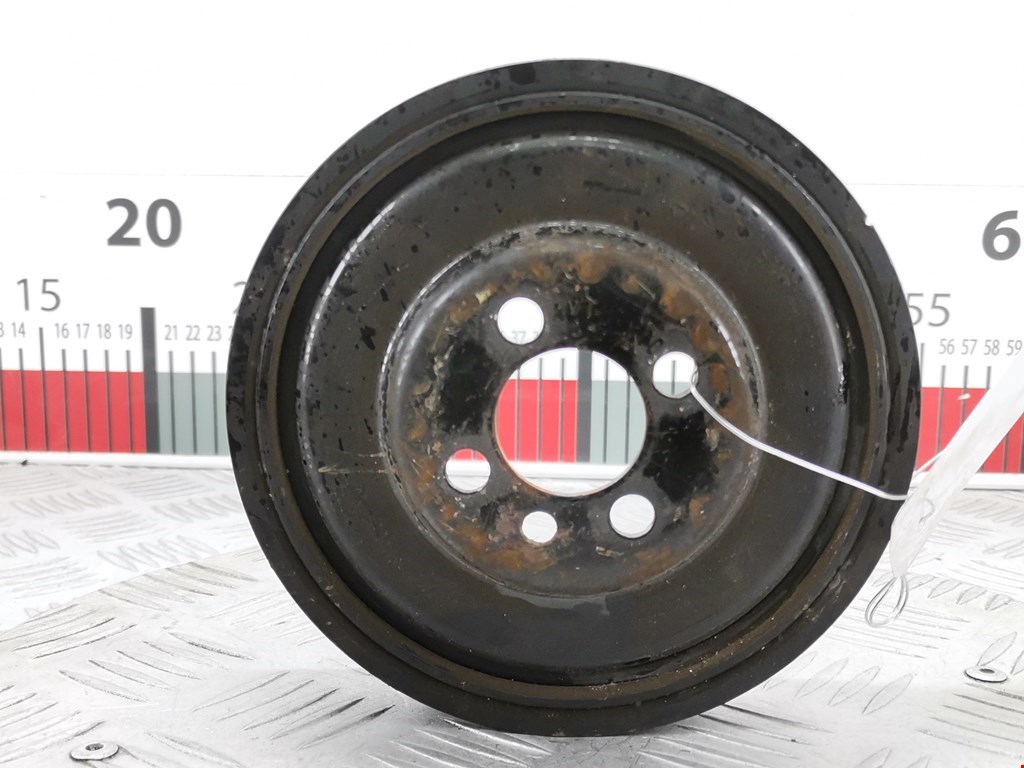 Шестерня коленвала (шкив) VOLKSWAGEN Passat B6 2005-2011