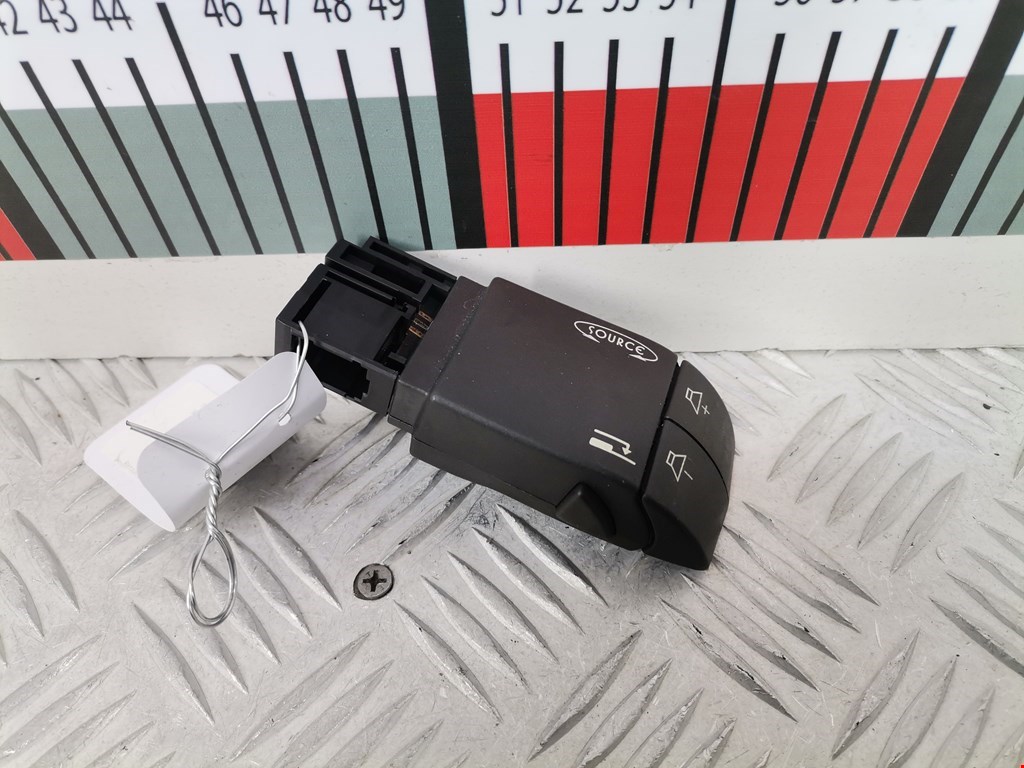 Переключатель подрулевой управления магнитолой RENAULT Espace 2003-2014