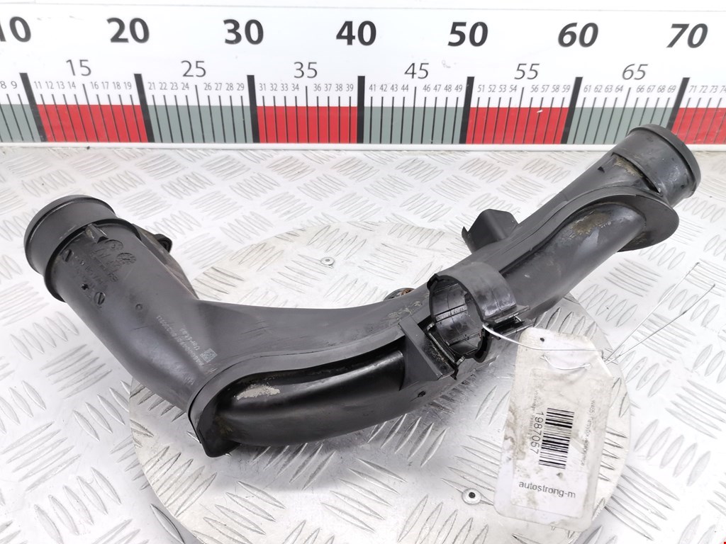 Патрубок интеркулера VOLKSWAGEN Passat B6 2005-2011