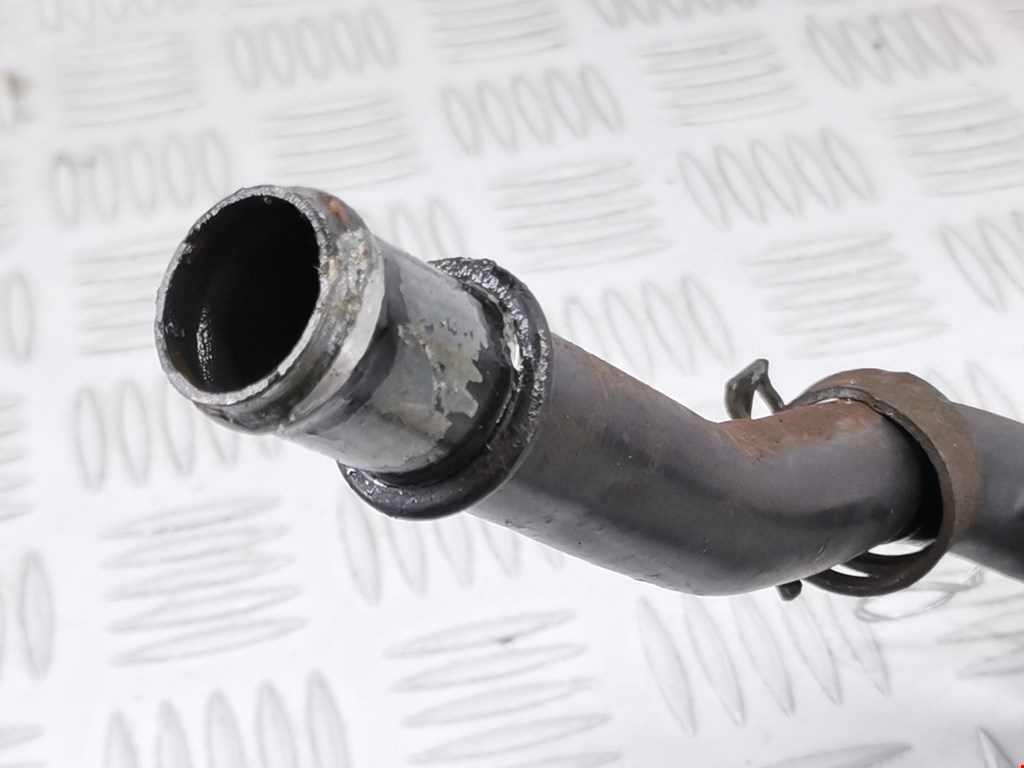 Патрубок VOLKSWAGEN Passat B6 2005-2011