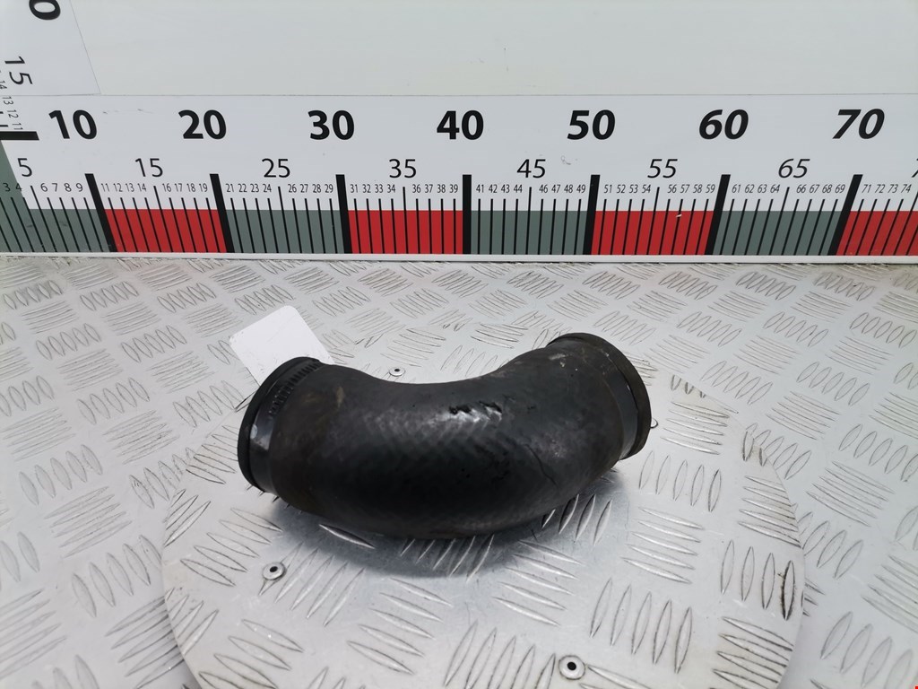 Патрубок воздушного фильтра NISSAN X-Trail T30 2000-2007