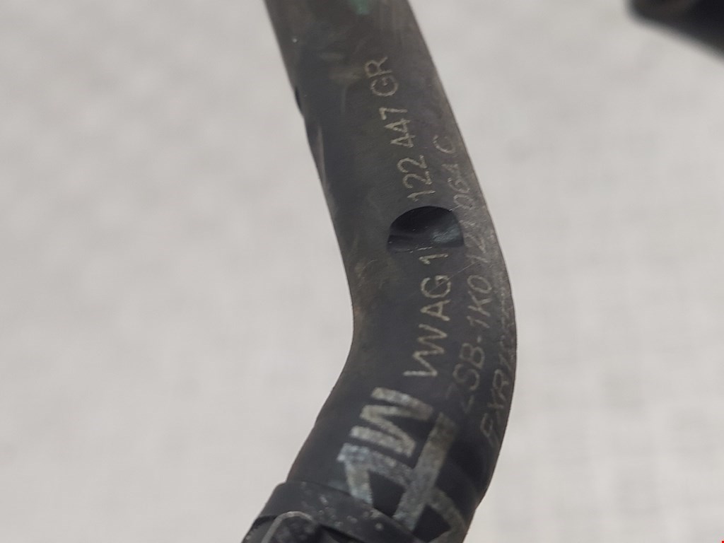 Патрубок VOLKSWAGEN Passat B6 2005-2011