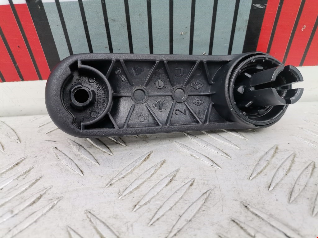 Ручка стеклоподъемника RENAULT Clio 1998-2008