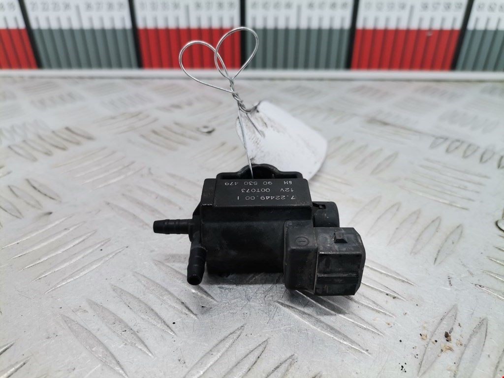 Клапан воздушного фильтра Opel Zafira A (1999-2006)