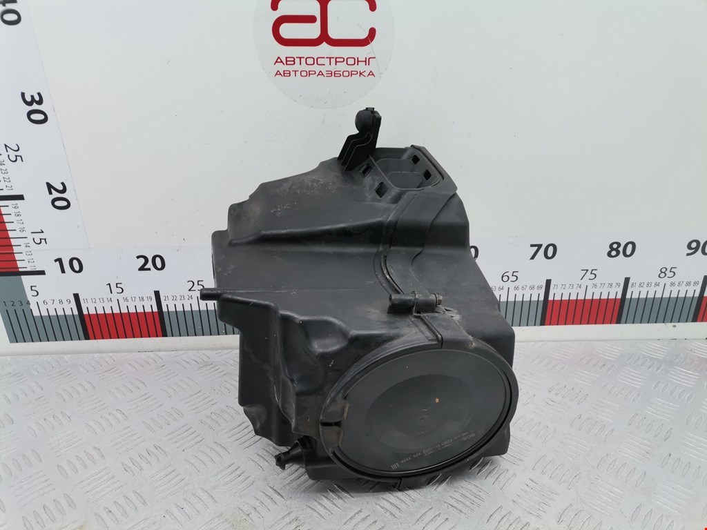 Корпус воздушного фильтра VOLVO C30 2006-2013