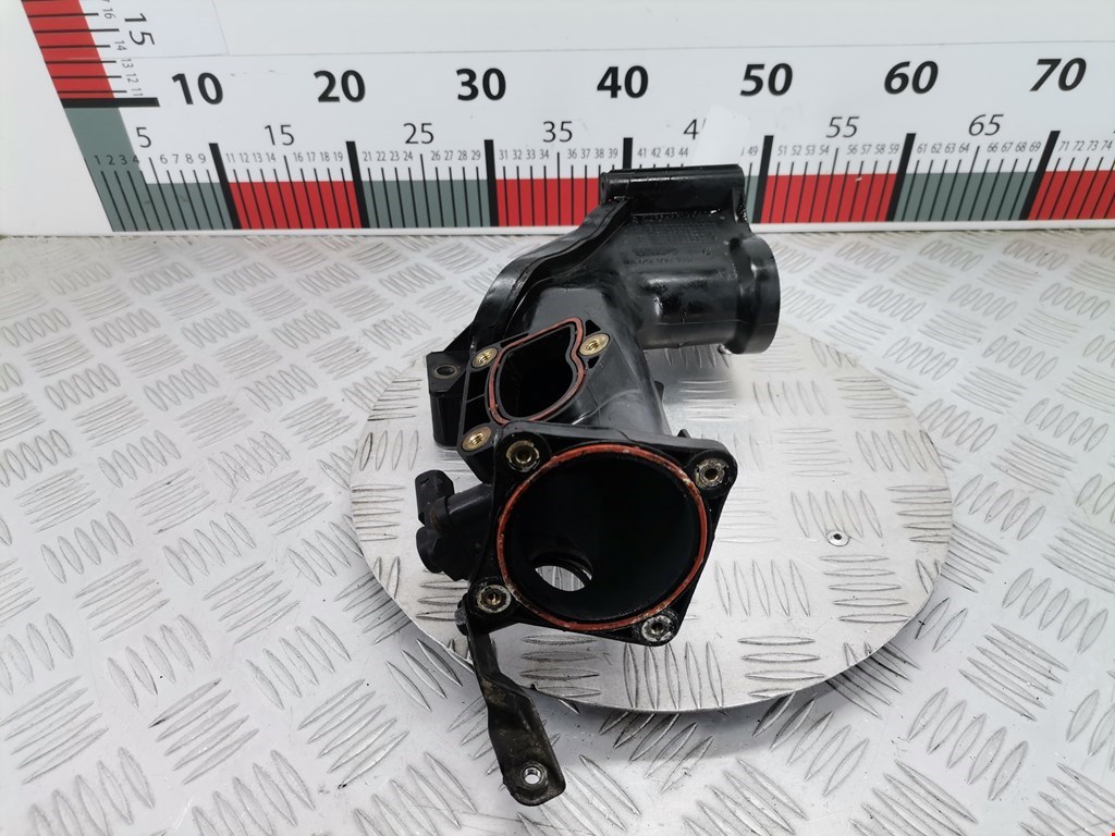 Патрубок воздушного фильтра JEEP Grand Cherokee WK 2004-2010