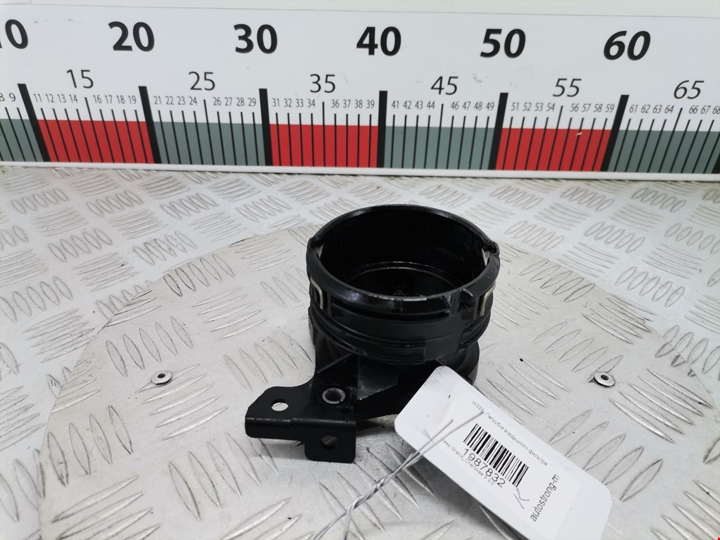 Патрубок воздушного фильтра JEEP Grand Cherokee WK 2004-2010