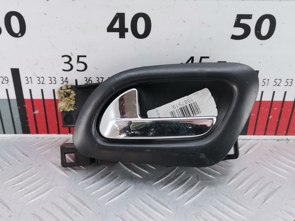 Ручка дверная задняя внутренняя левая CITROEN C3 Picasso 2009-2017