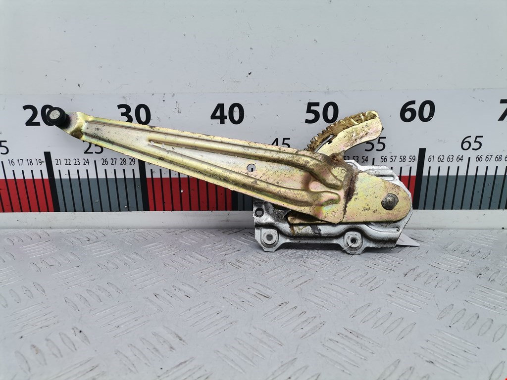 Стеклоподъемник задний левый TOYOTA Yaris Verso 1999-2006