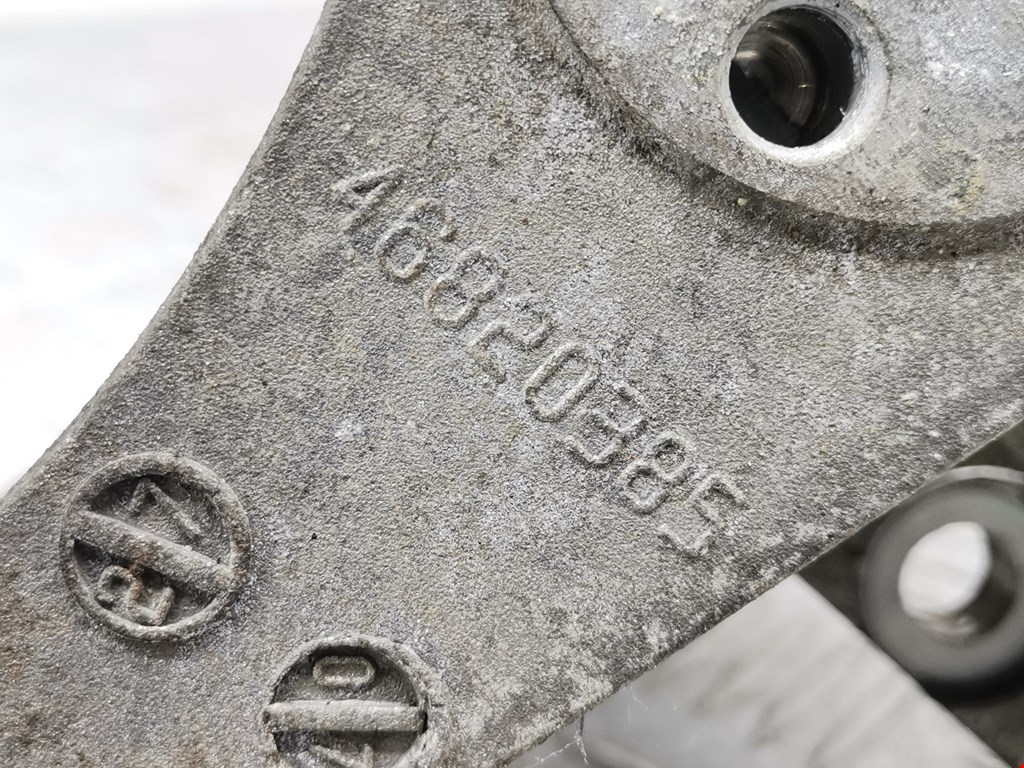 Кронштейн кондиционера FIAT Panda 2003-2012