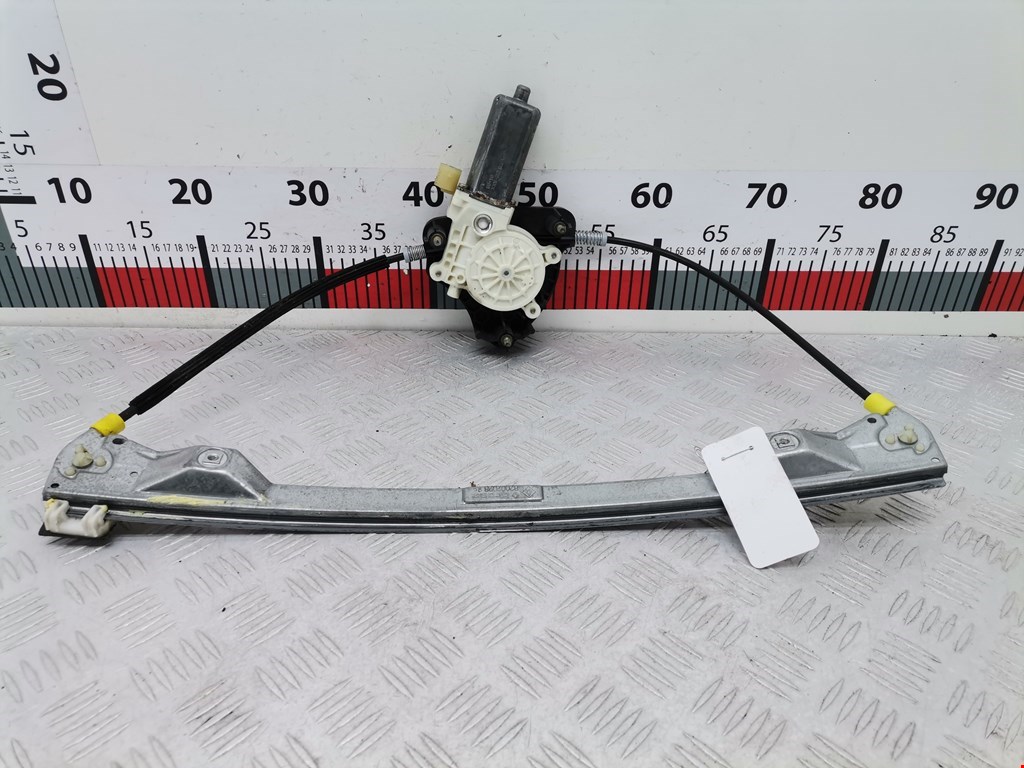 Стеклоподъемник передний правый RENAULT Clio 1998-2008