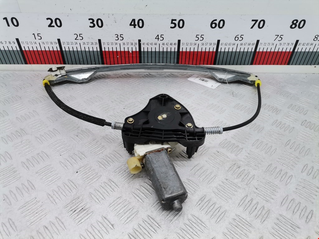 Стеклоподъемник передний правый RENAULT Clio 1998-2008