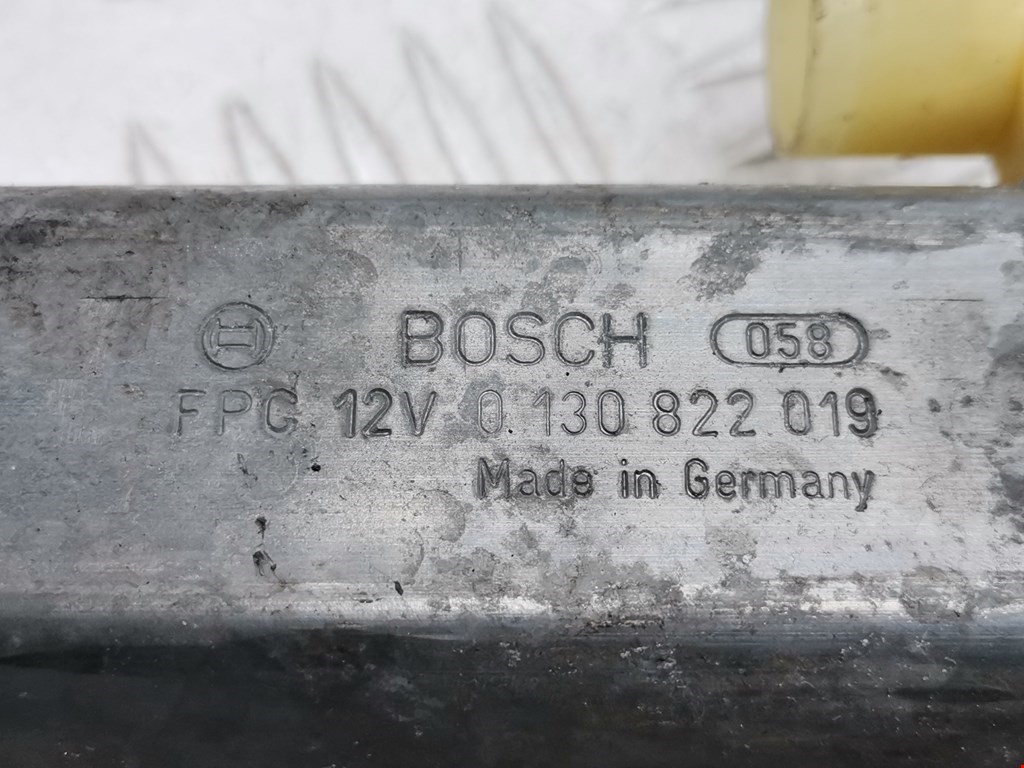 Стеклоподъемник передний правый RENAULT Clio 1998-2008