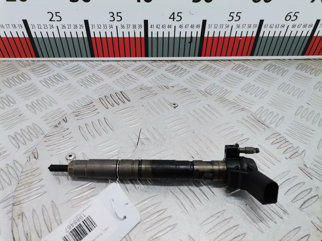 Форсунка дизельная электрическая VOLKSWAGEN Passat B6 2005-2011