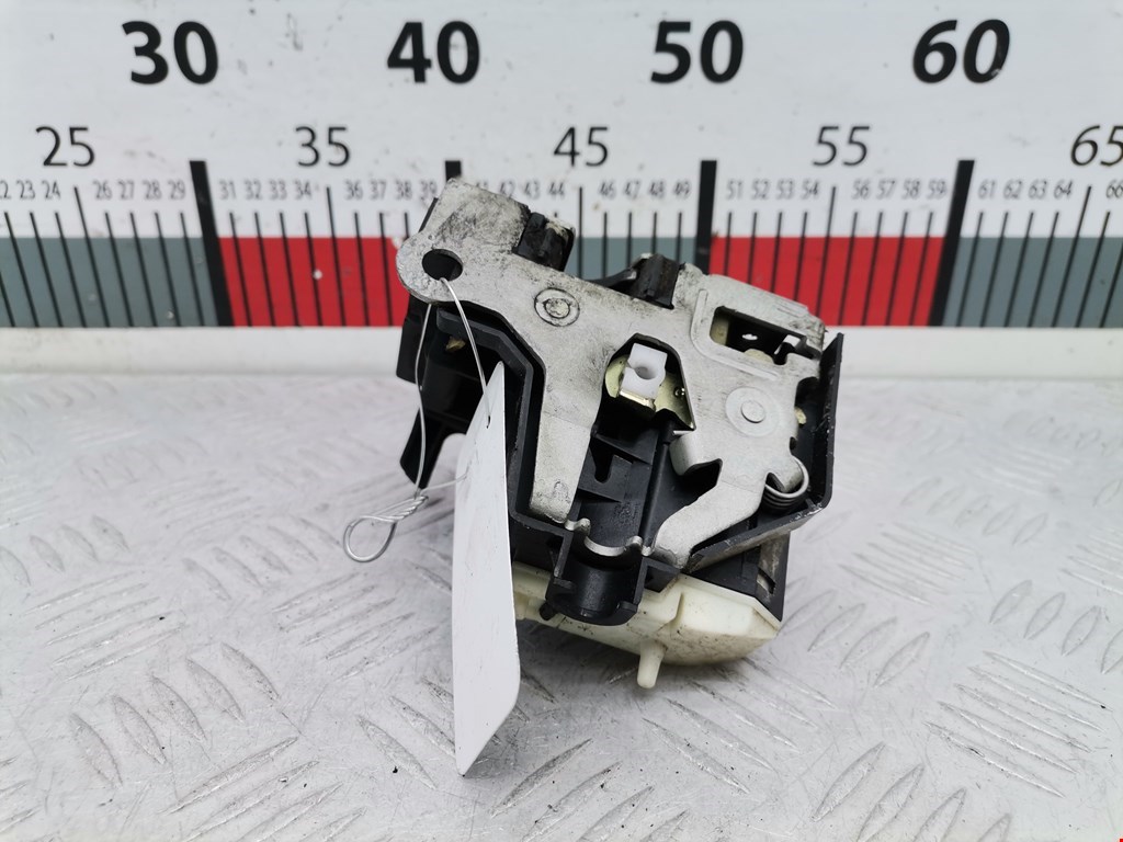 Замок двери передней левой RENAULT Clio 1998-2008