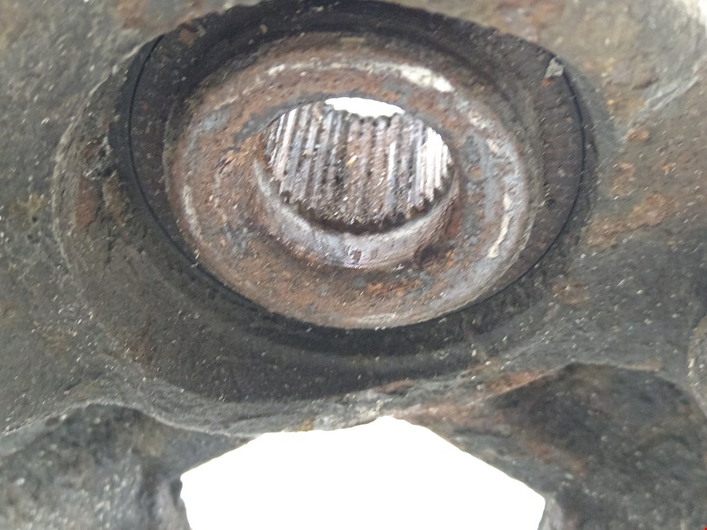 Ступица передняя правая SKODA Fabia MK1 1999-2006