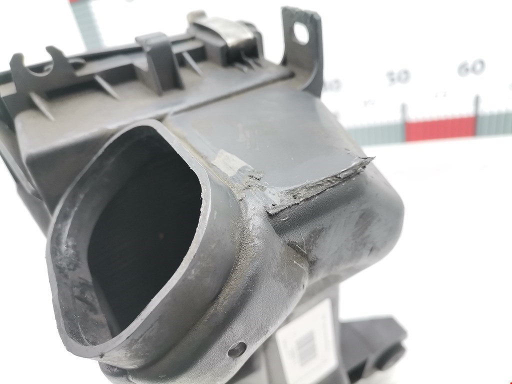 Корпус воздушного фильтра MITSUBISHI Colt Z3 2003-2012