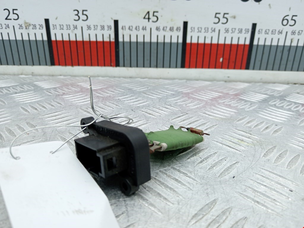 Резистор отопителя (сопротивление печки) VOLKSWAGEN Passat B5 1997-2005