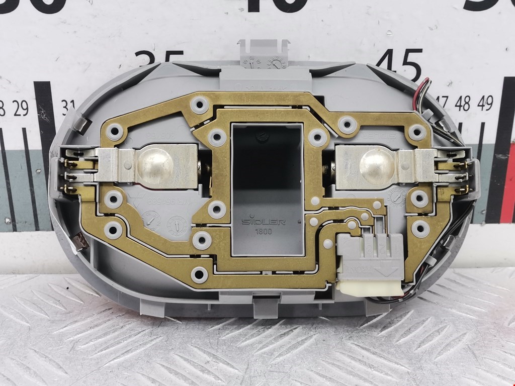 Плафон салонный (салона фонарь) MITSUBISHI Colt Z3 2003-2012