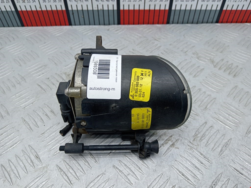 Фара противотуманная левая (ПТФ) AUDI A4 B6 2001-2005