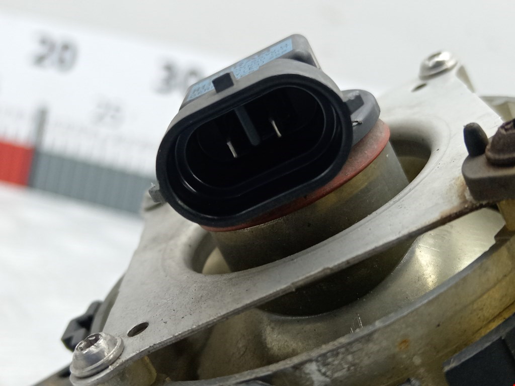 Фара противотуманная левая (ПТФ) AUDI A4 B6 2001-2005