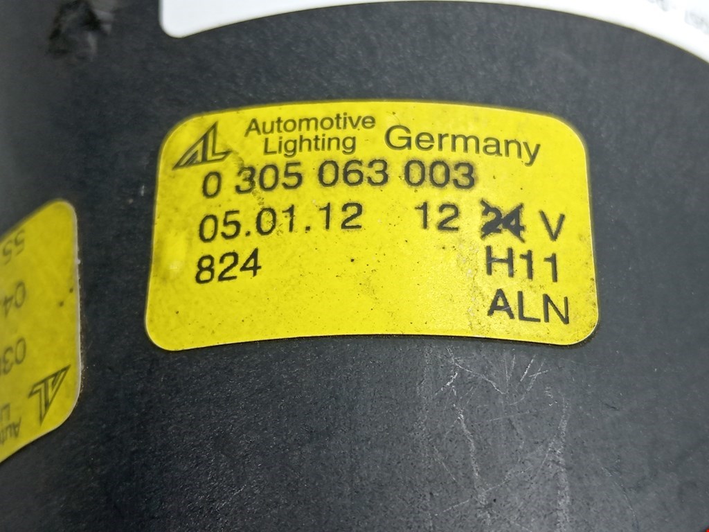 Фара противотуманная левая (ПТФ) AUDI A4 B6 2001-2005