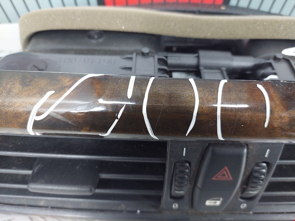 Накладка декоративная BMW 5er 5 серия E60/E61 2003-2010