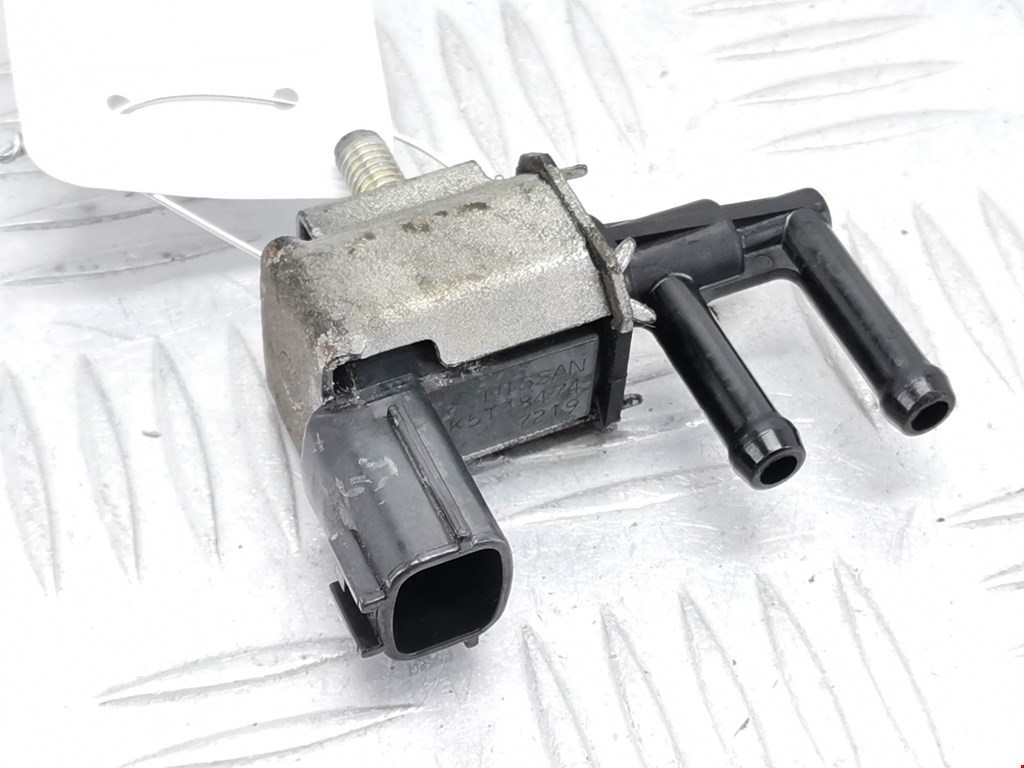 Клапан воздушного фильтра Nissan Micra K12 (2002-2010)