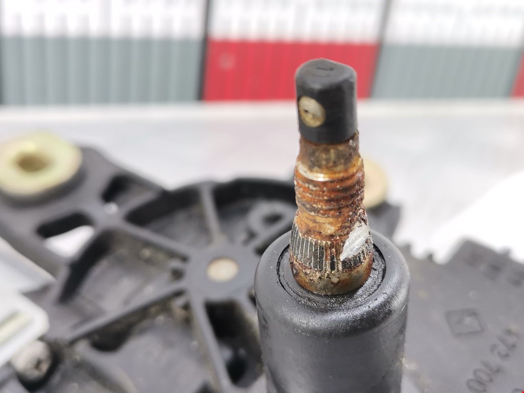 Моторчик стеклоочистителя задний SKODA Fabia MK1 1999-2006