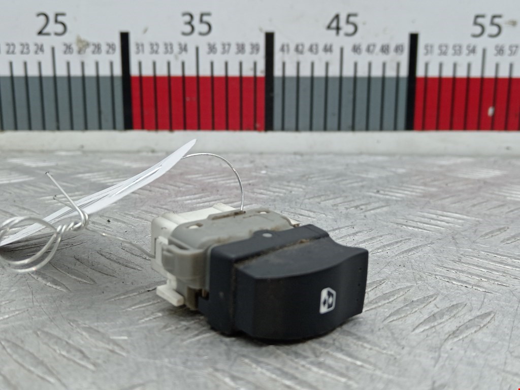 Кнопка стеклоподъемника RENAULT Laguna 2001-2007