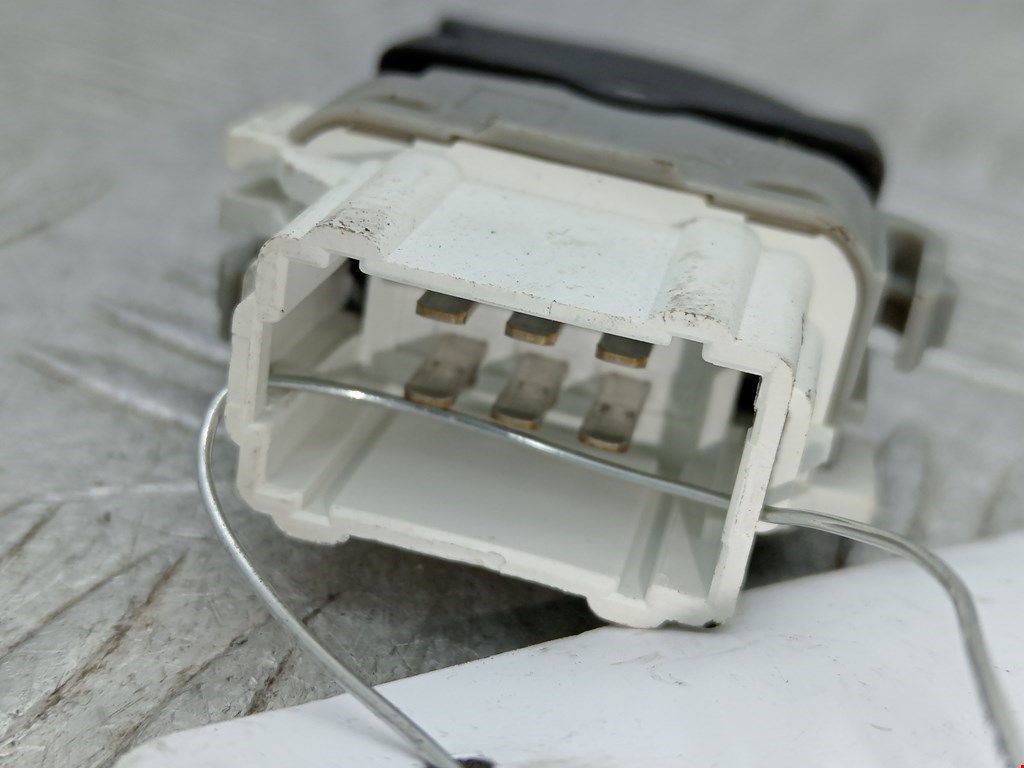 Кнопка стеклоподъемника RENAULT Laguna 2001-2007