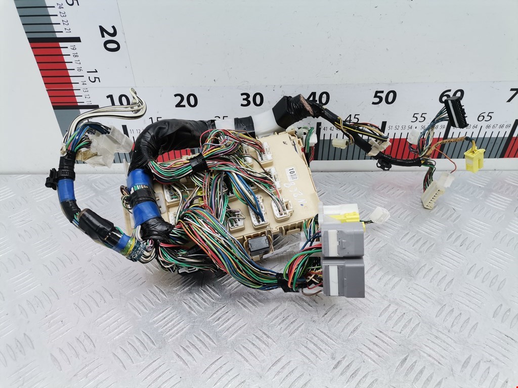 Датчик уровня в бачок омывателя TOYOTA Yaris Verso 1999-2006