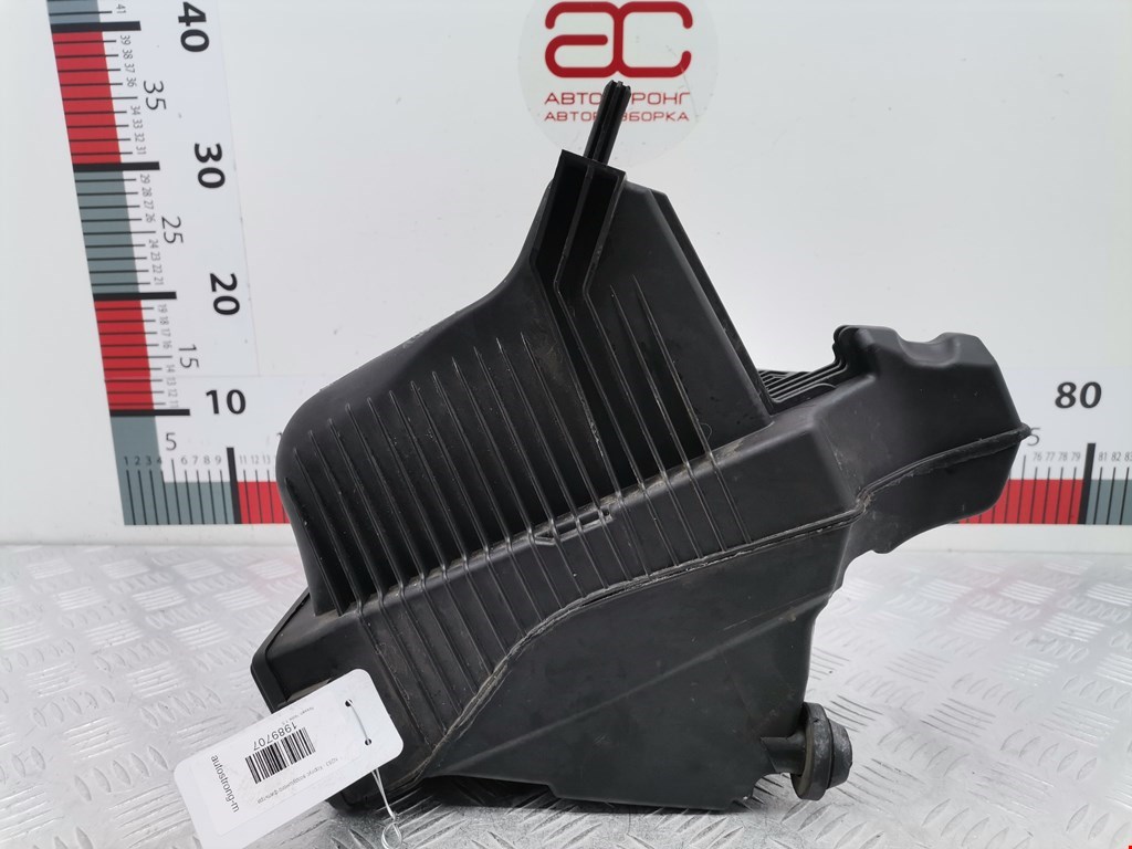 Корпус воздушного фильтра NISSAN Note E11 2005-2014