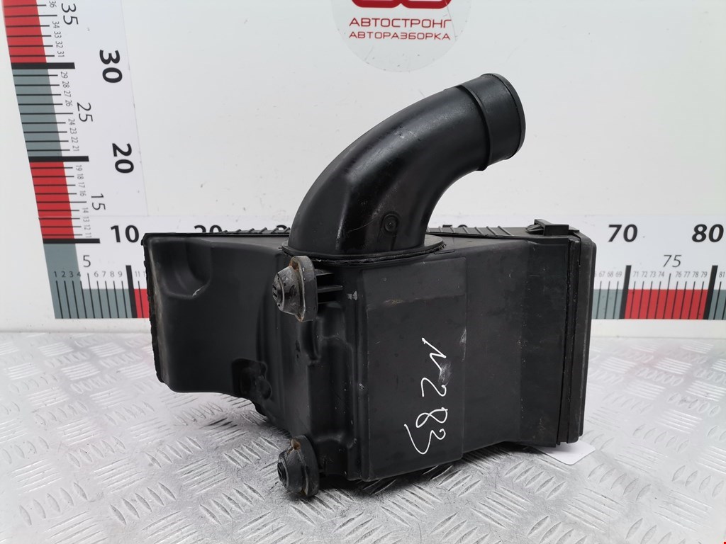 Корпус воздушного фильтра NISSAN Note E11 2005-2014