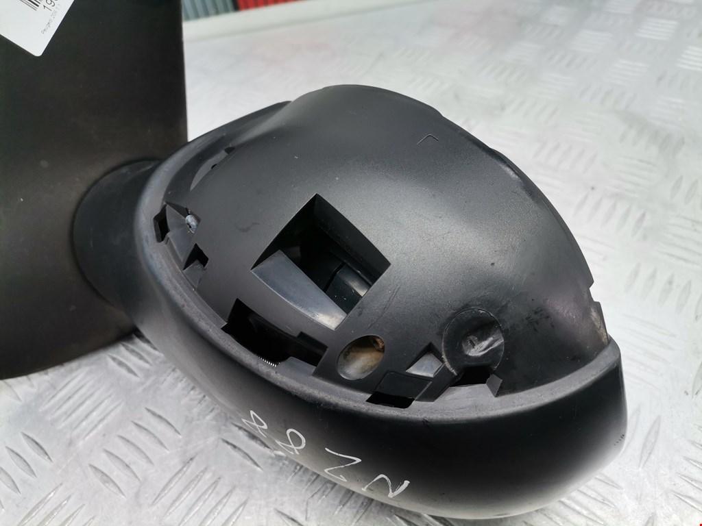 Зеркало левое PEUGEOT 206 1998-2012