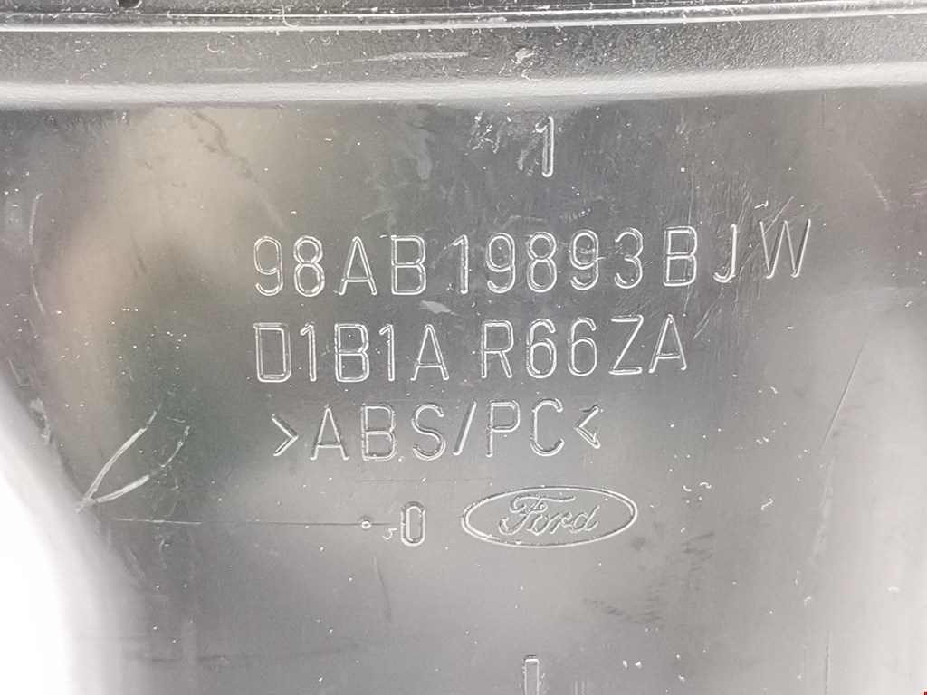 Дефлектор воздушный FORD Focus I 1998-2005