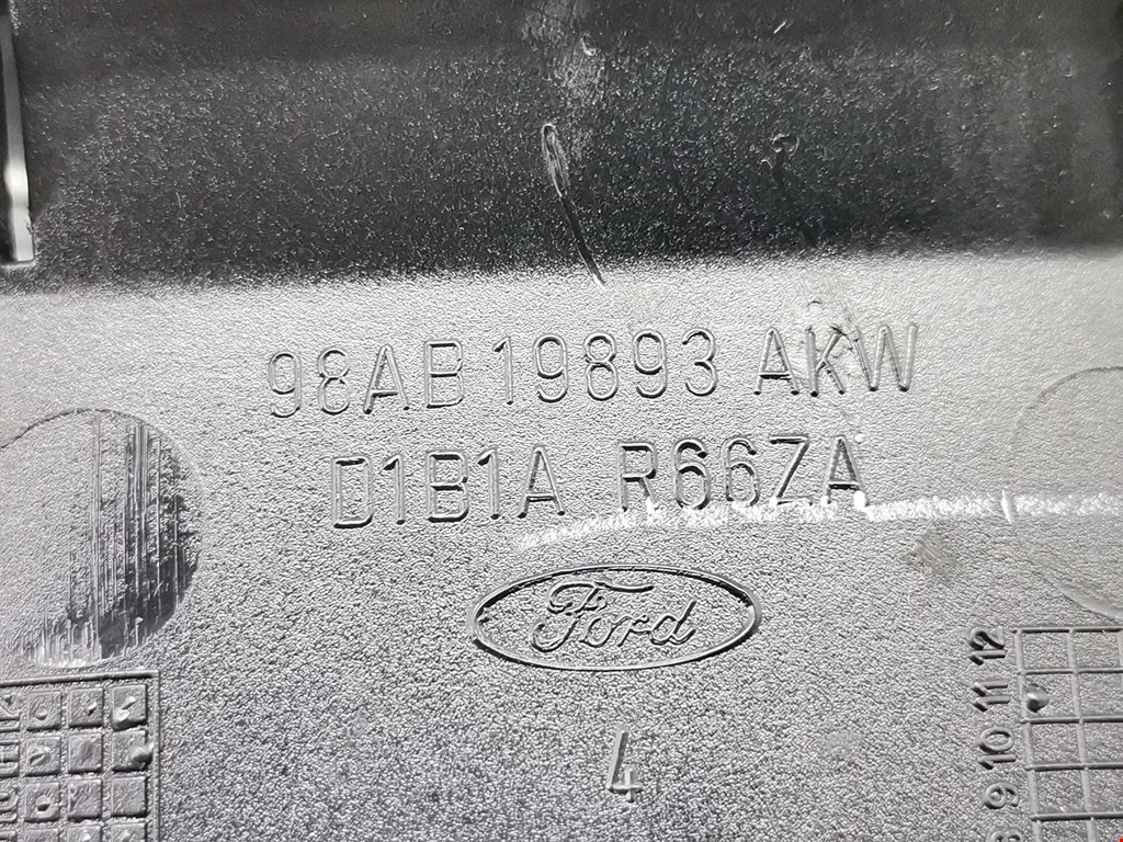 Дефлектор воздушный FORD Focus I 1998-2005