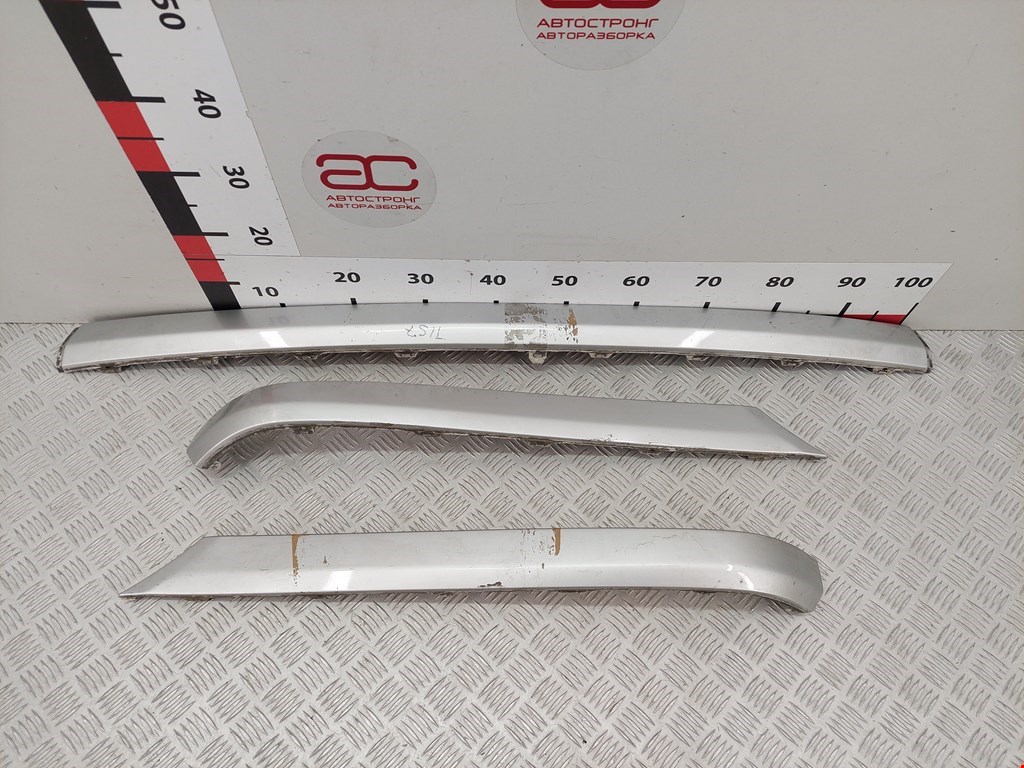 Накладка (молдинг) бампера заднего Mercedes C-Class (W203) (2000-2008)