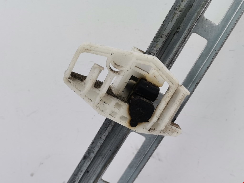 Стеклоподъемник передний правый PEUGEOT 206 1998-2012