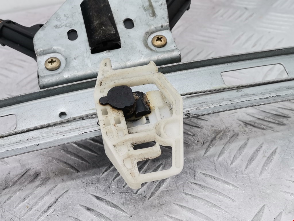 Стеклоподъемник передний правый PEUGEOT 206 1998-2012