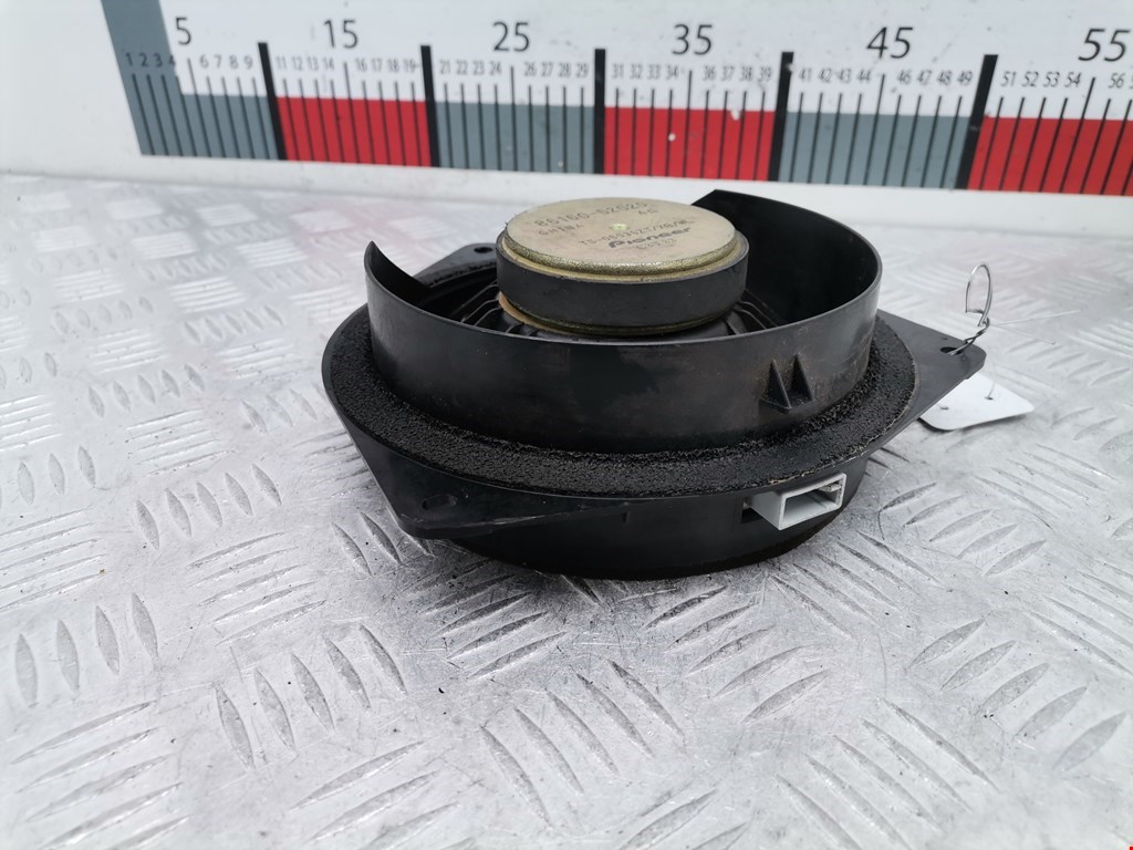 Динамик TOYOTA Yaris Verso 1999-2006