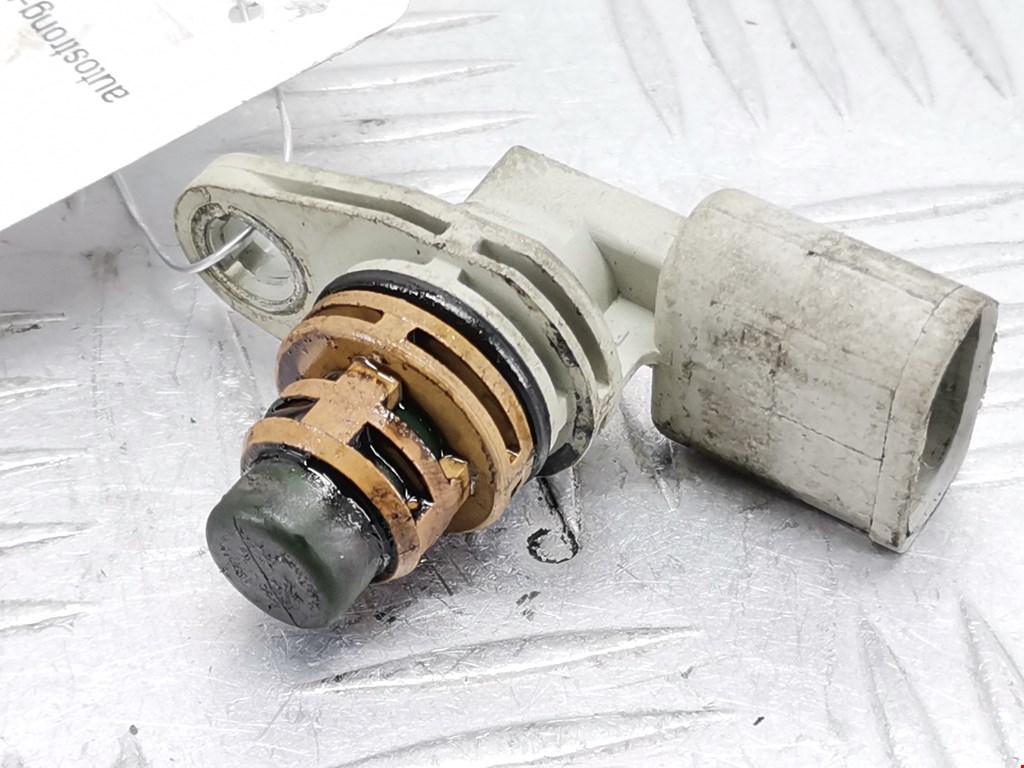 Датчик положения распредвала VOLKSWAGEN Golf IV 1997-2003