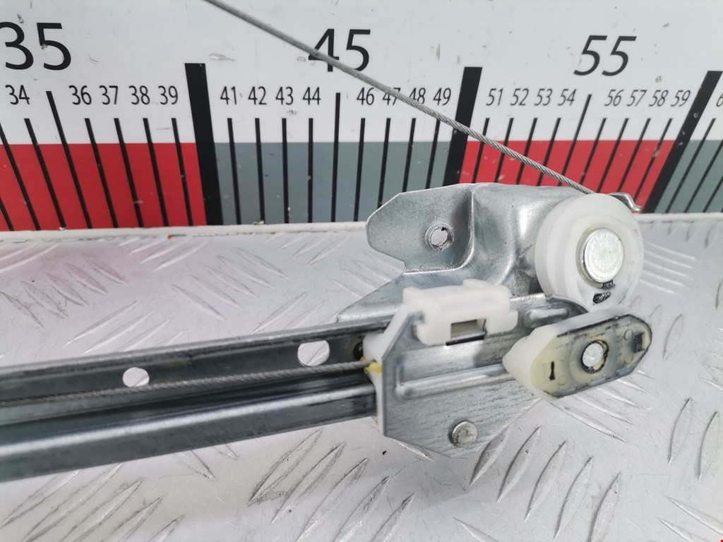 Стеклоподъемник задний левый OPEL Astra H/Family 2004-2015