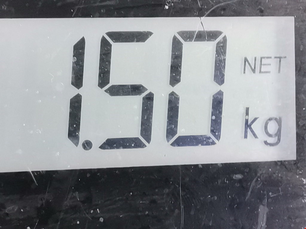 Уплотнитель двери VOLKSWAGEN Passat B5 1997-2005