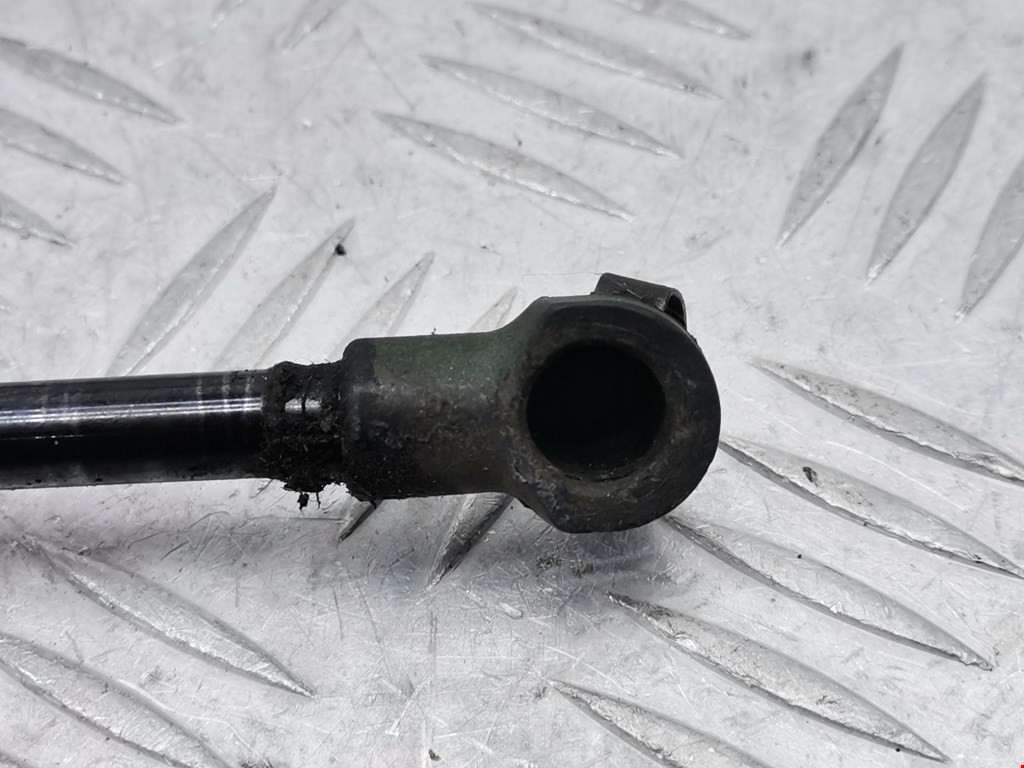 Амортизатор крышки (двери) багажника MERCEDES-BENZ C-Class C-klasse W203 2000-2007