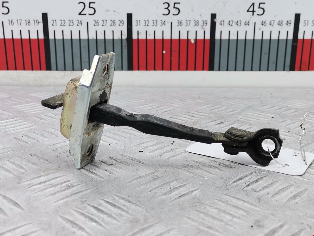 Ограничитель открывания двери TOYOTA Yaris Verso 1999-2006